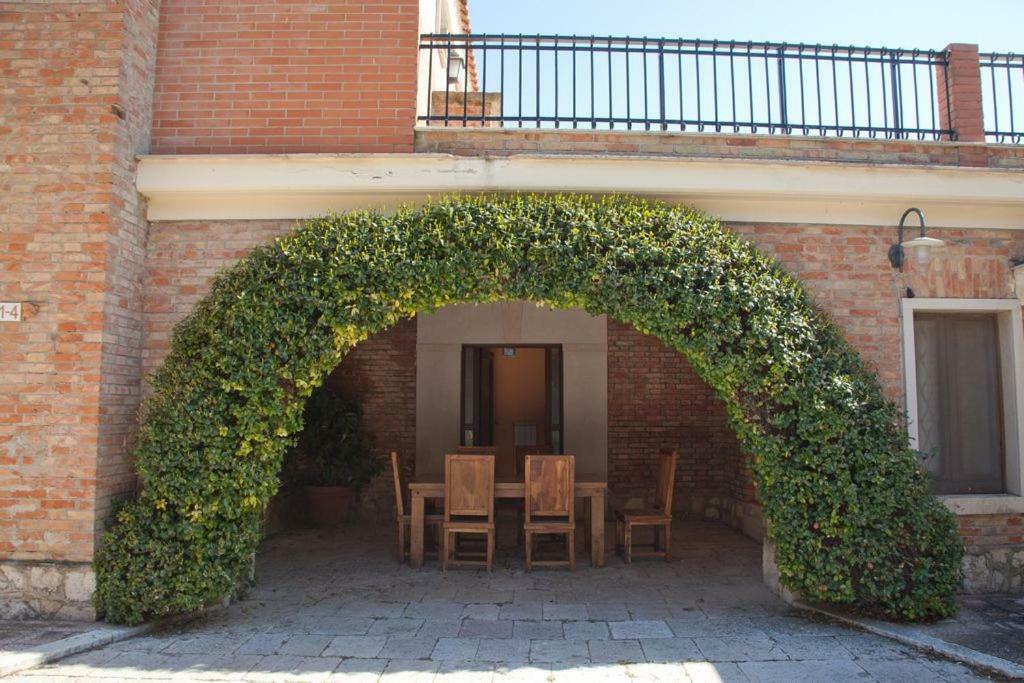 Agriturismo Posta Bassi Foggia Kültér fotó